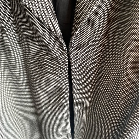 Maggie Barnes Blazer - Picture 2 of 6